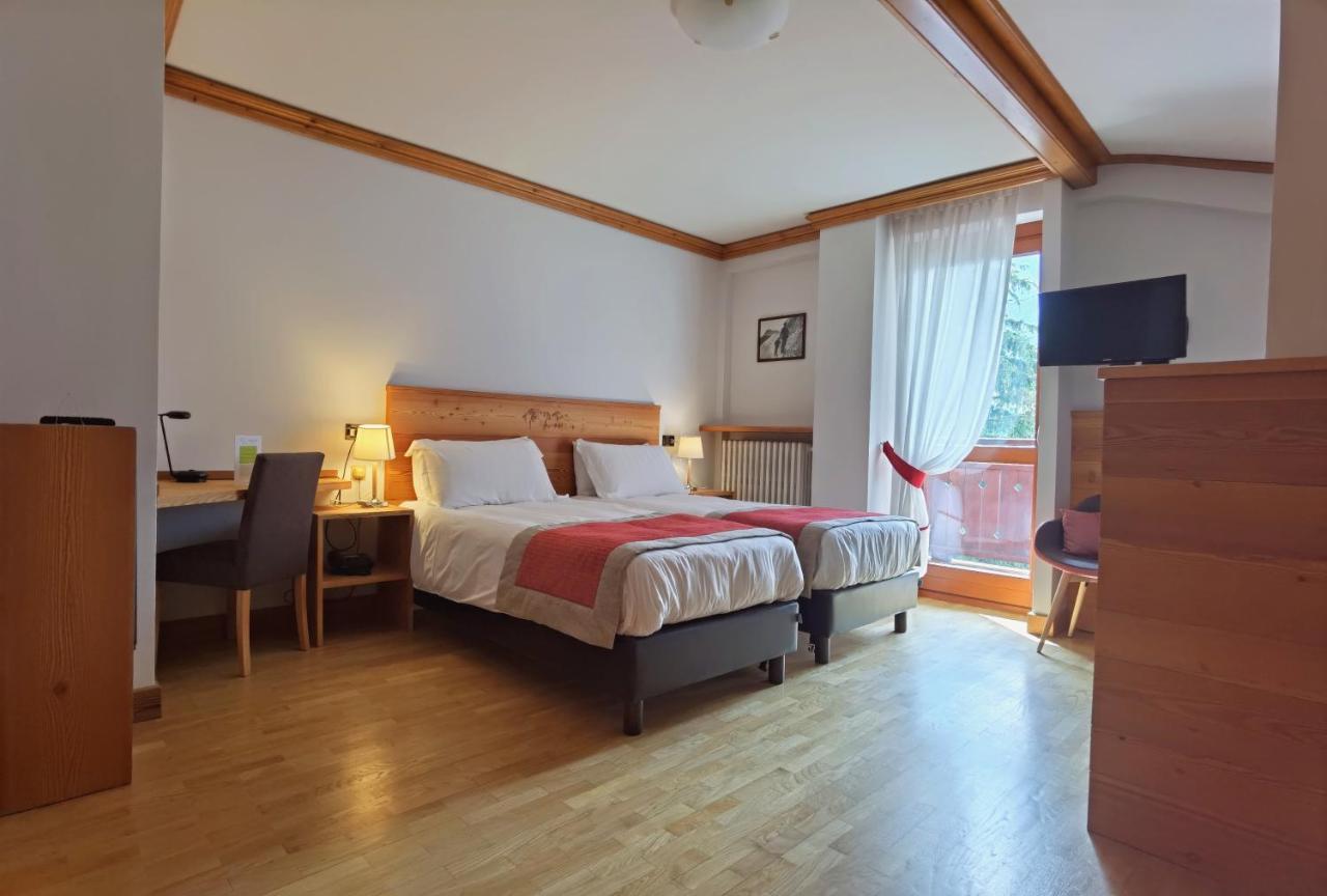 Hotel Croux كورمايور المظهر الخارجي الصورة