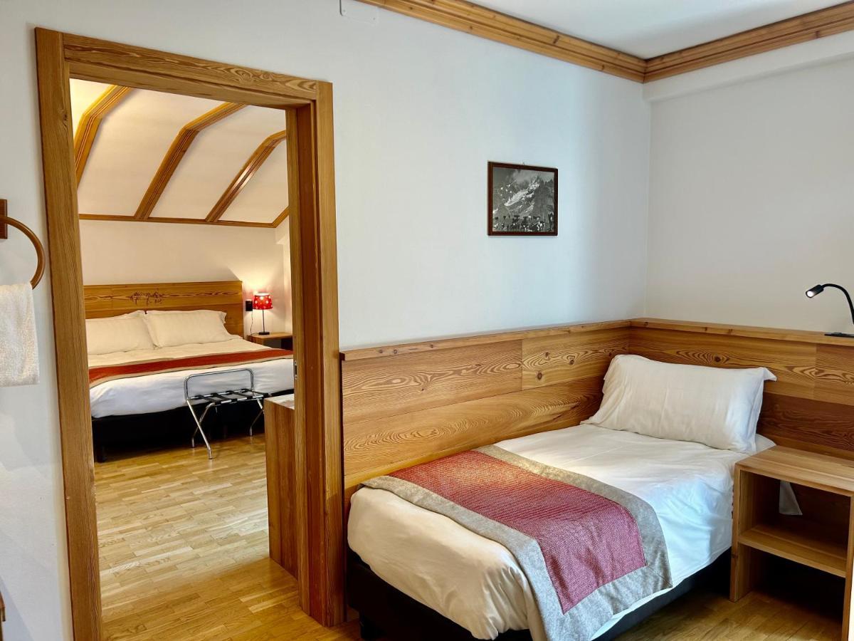 Hotel Croux كورمايور الغرفة الصورة