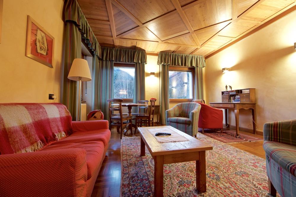 Hotel Croux كورمايور المظهر الخارجي الصورة